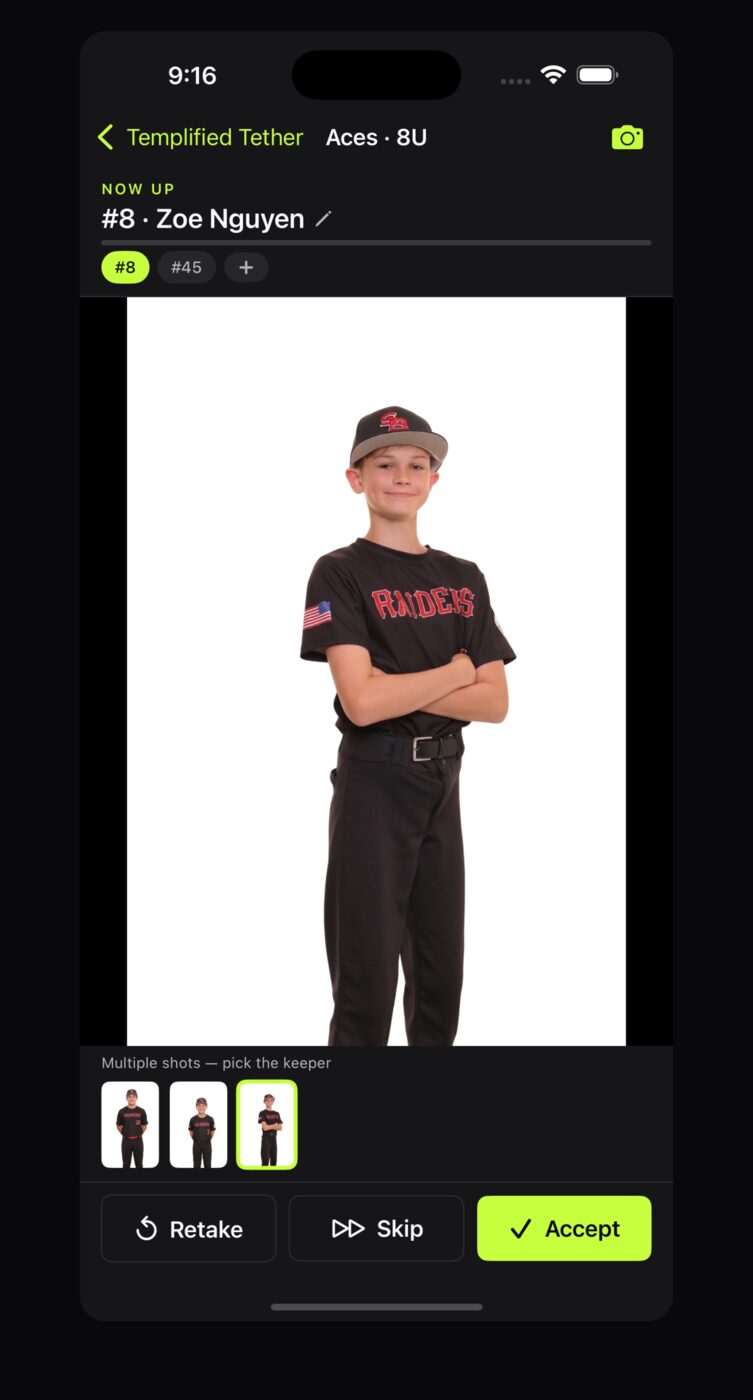 Templified Tether on iPhone: the Aces 8U roster with #8 Zoe Nguyen up next, three captures to choose from, and Retake, Skip and Accept buttons